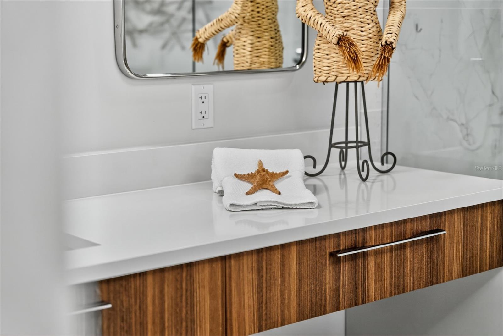 A4662263 Property Photo