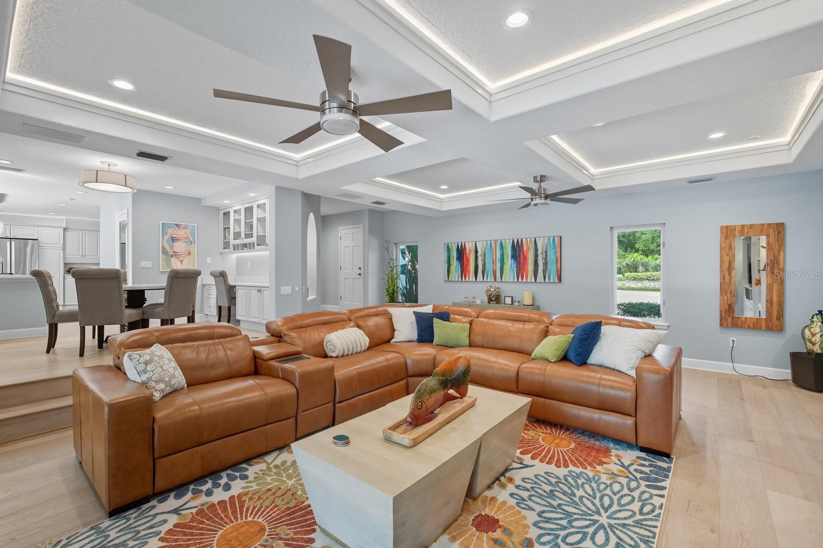 V4944387 Property Photo