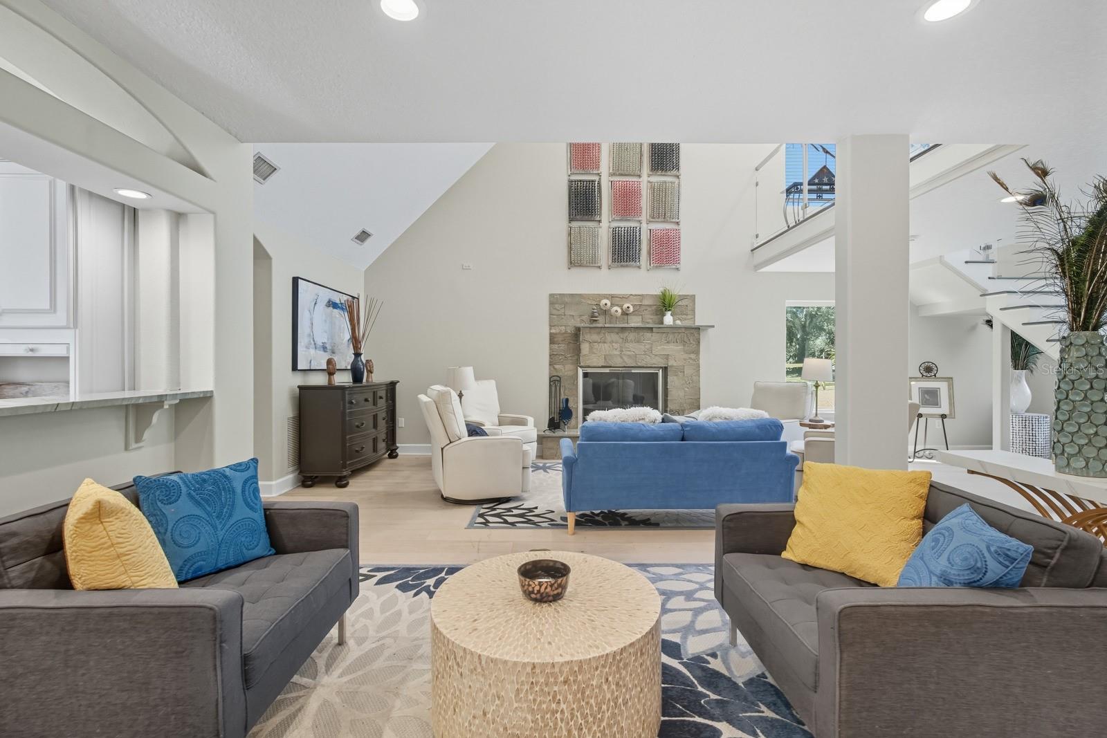 V4944387 Property Photo