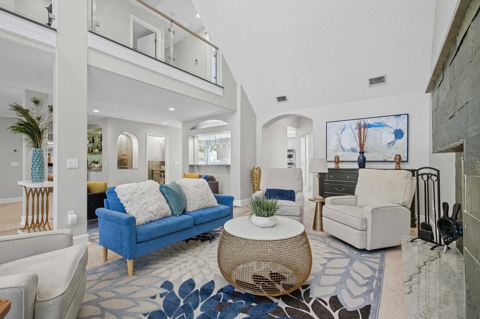 V4944387 Property Photo