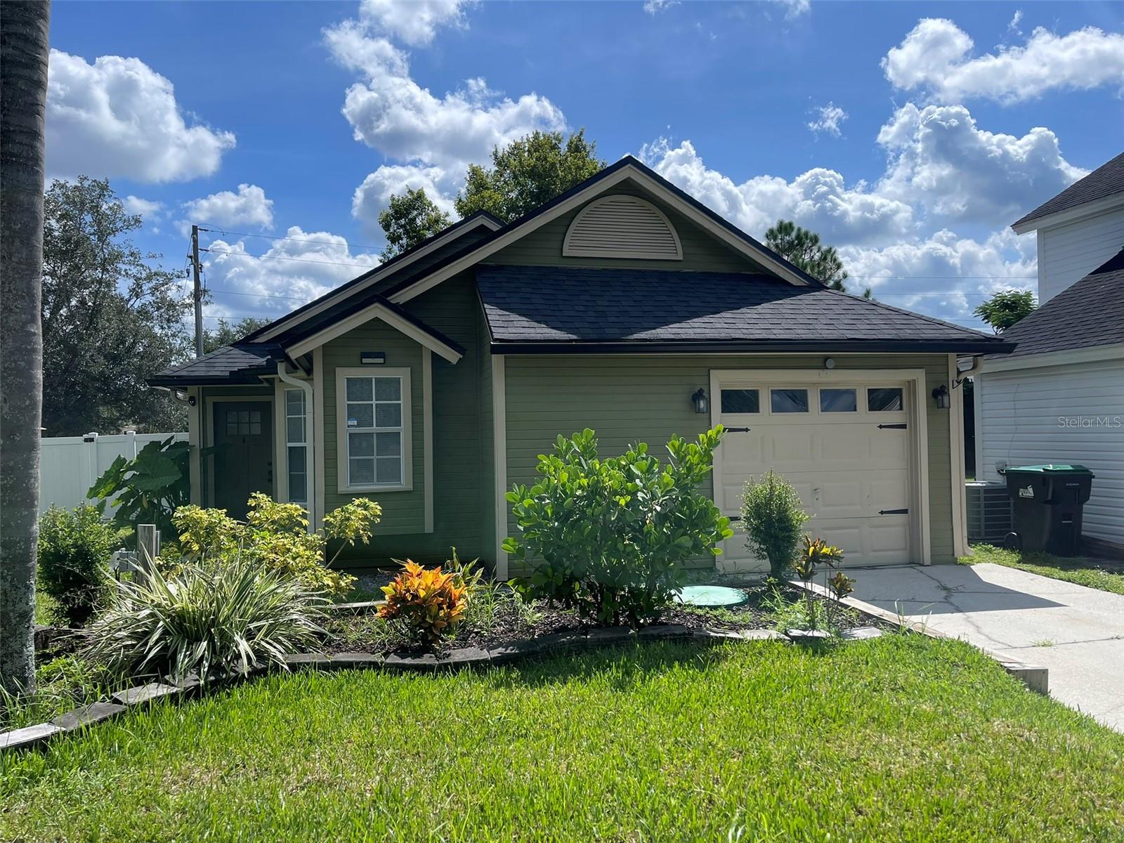 9991 TRIPLE CROWN CIR, ORLANDO, FL, 32825