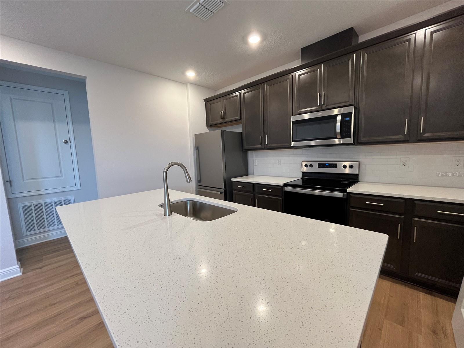 10106 SEFERIS ALY, ORLANDO, FL, 32827