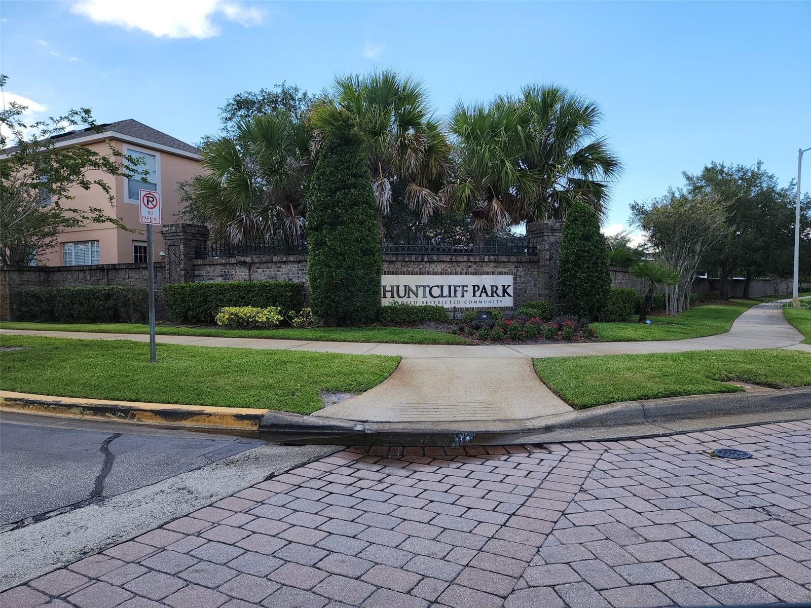 14315 HUNTCLIFF PARK WAY, ORLANDO, FL, 32824