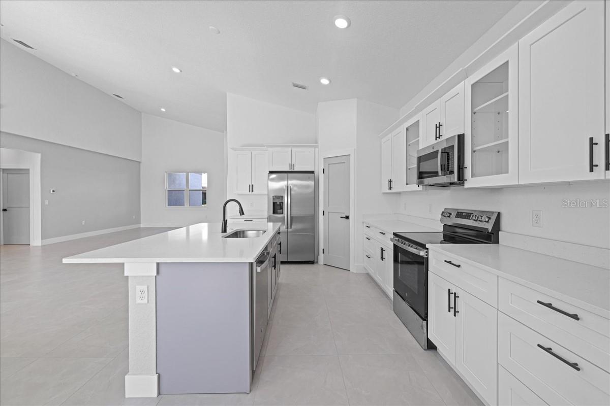 8181 TECUMSEH CIR, PORT CHARLOTTE, FL, 33981