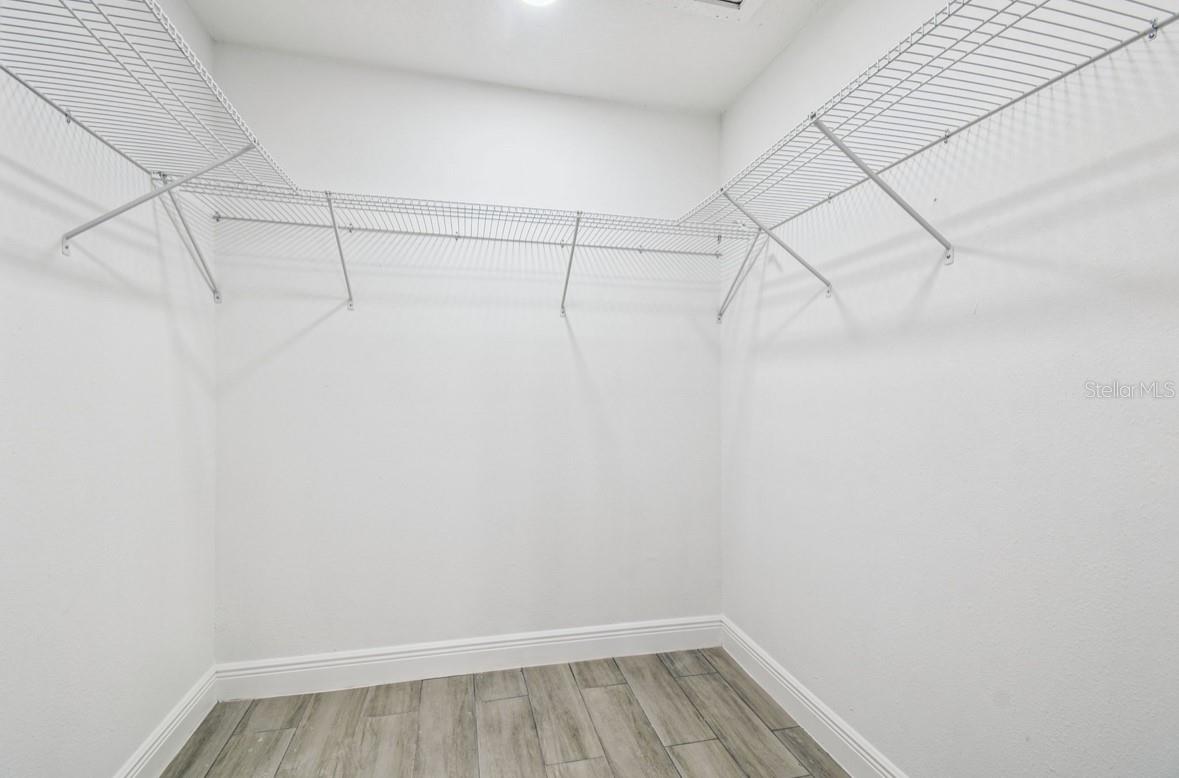 18216 STATE ROAD 52, LAND O LAKES, FL, 34638