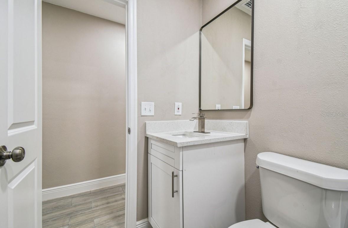 18216 STATE ROAD 52, LAND O LAKES, FL, 34638