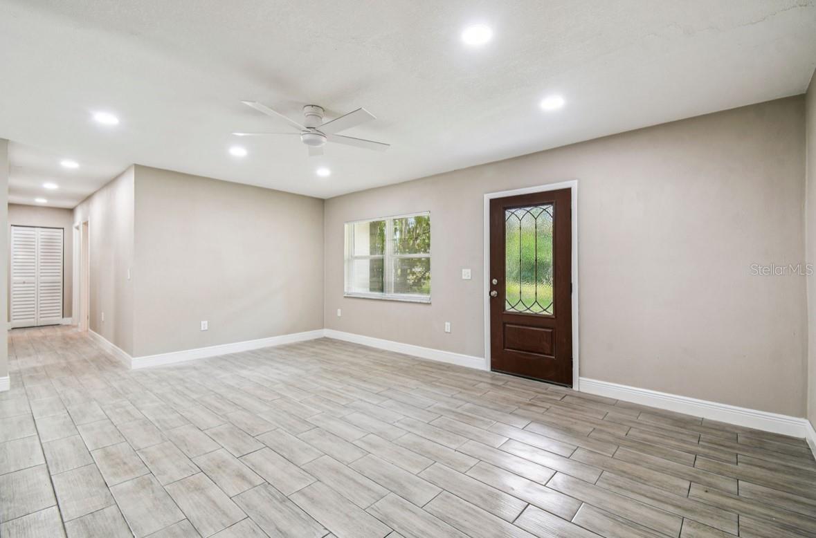 18216 STATE ROAD 52, LAND O LAKES, FL, 34638