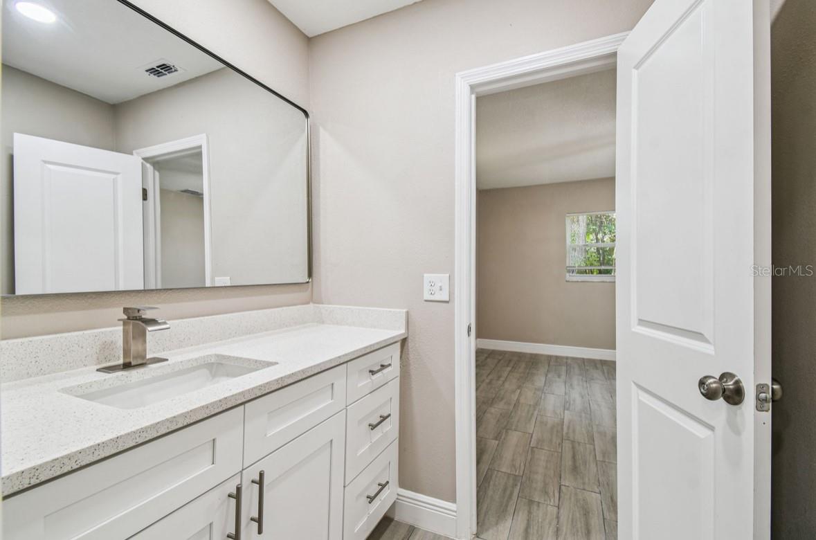 18216 STATE ROAD 52, LAND O LAKES, FL, 34638