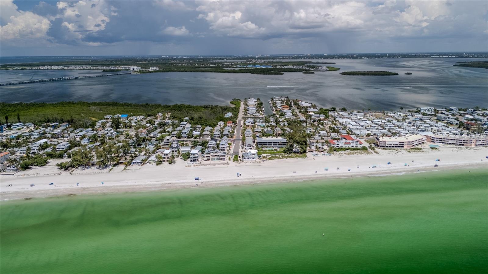 TB8418360 Property Photo