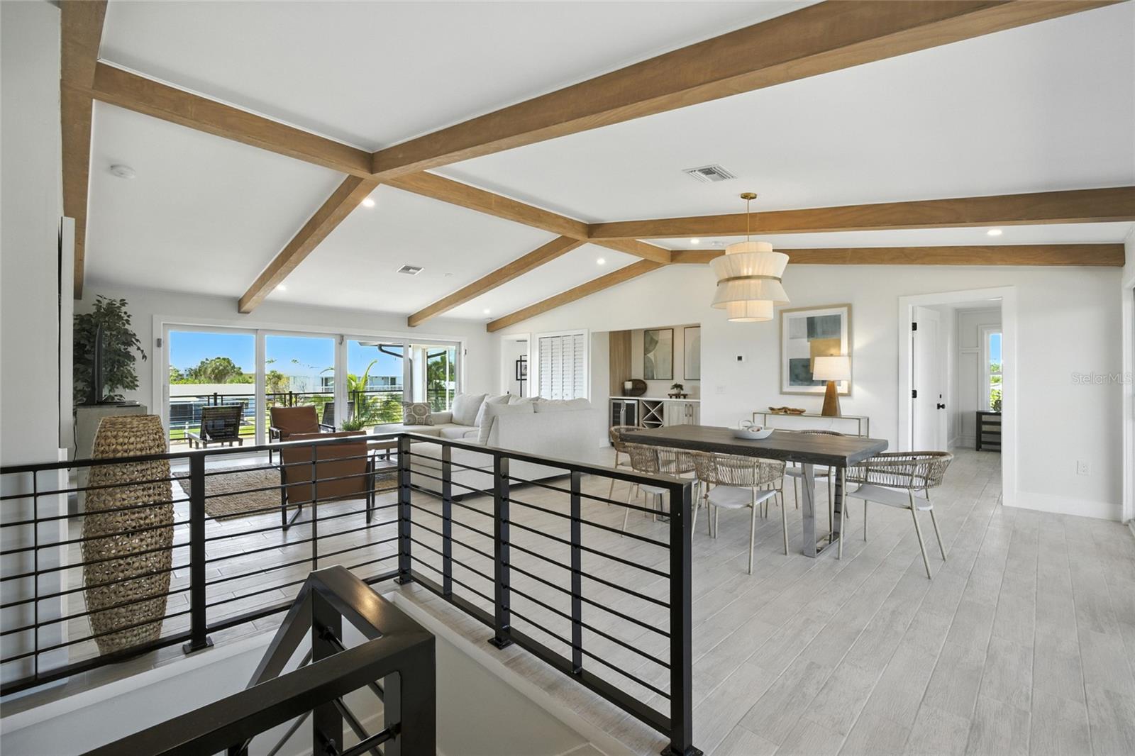 TB8418360 Property Photo