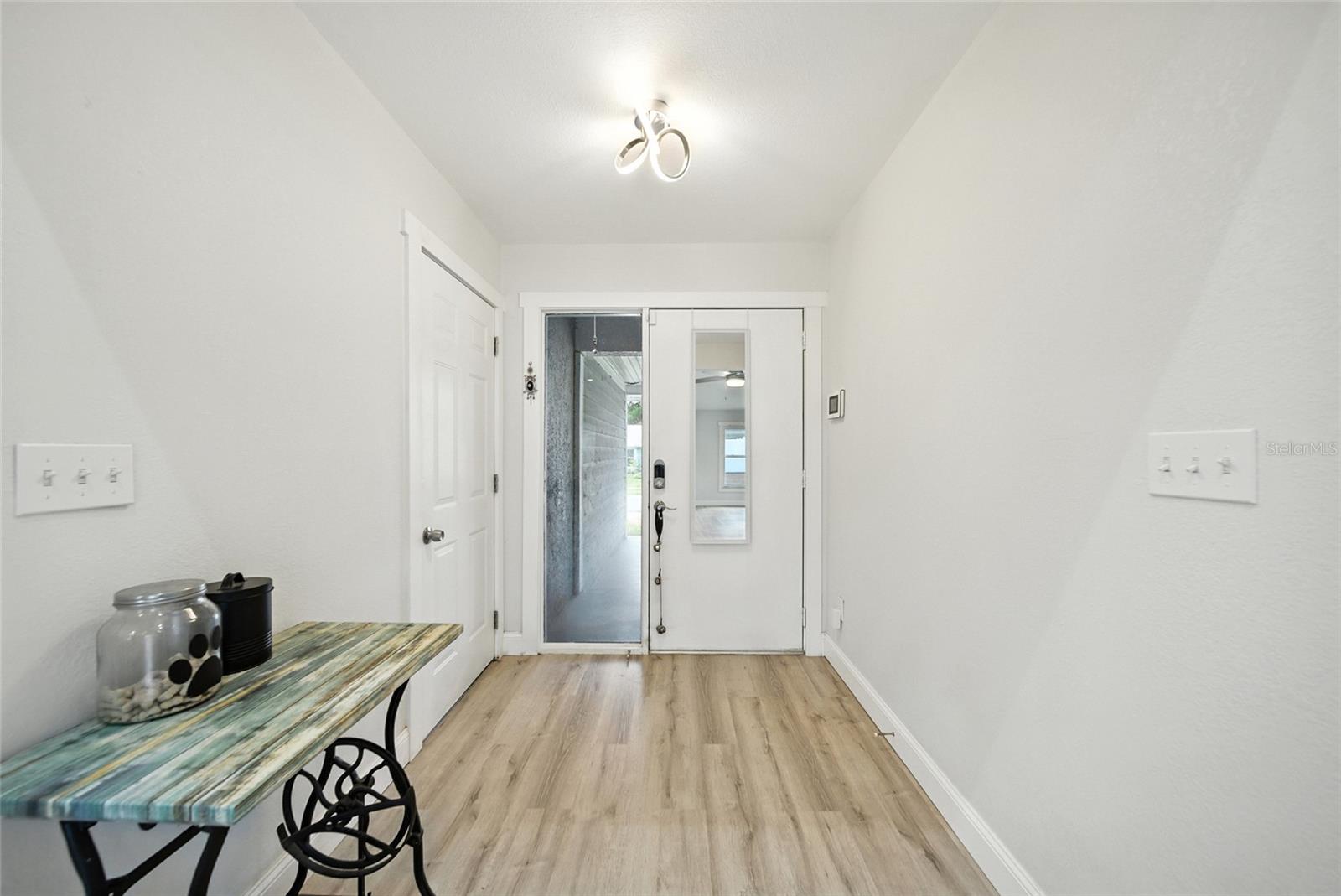 29 HARBOR OAKS CIR, SAFETY HARBOR, FL, 34695