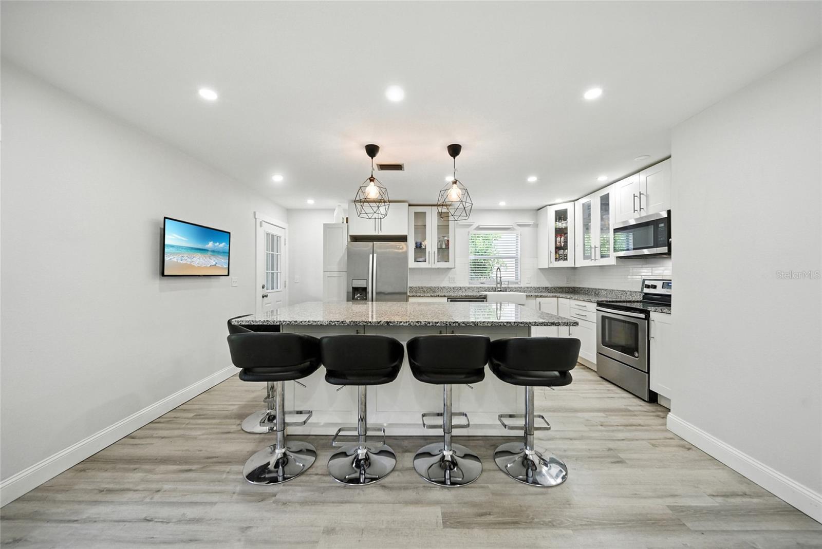 29 HARBOR OAKS CIR, SAFETY HARBOR, FL, 34695