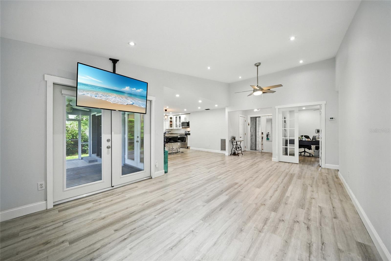 29 HARBOR OAKS CIR, SAFETY HARBOR, FL, 34695