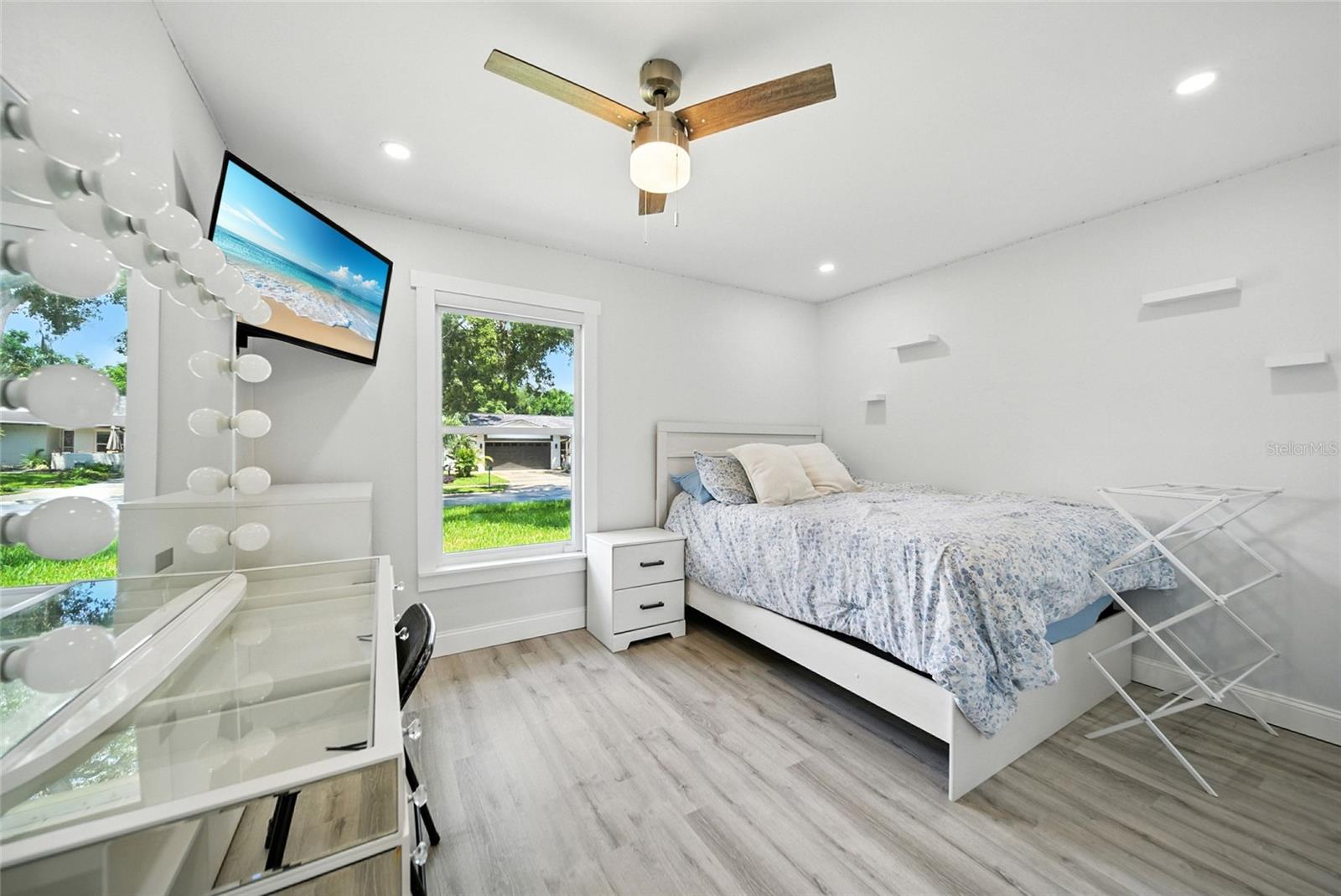 29 HARBOR OAKS CIR, SAFETY HARBOR, FL, 34695