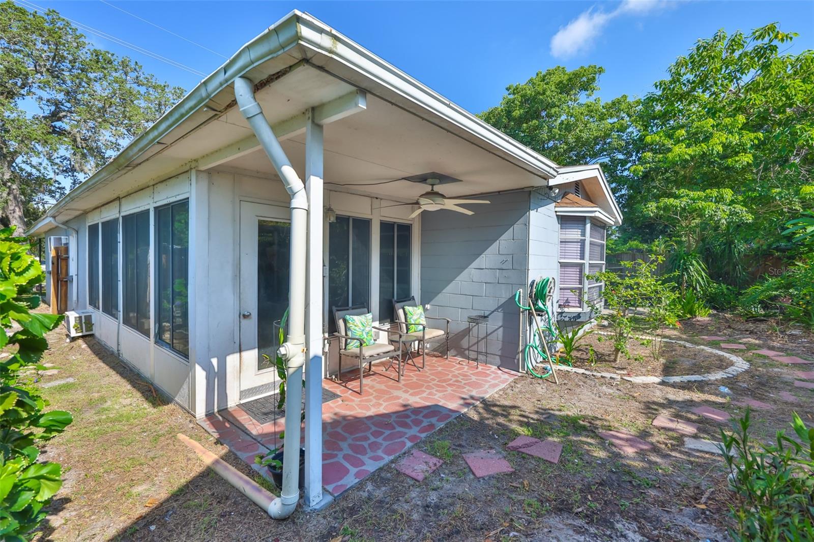 10009 N 22ND ST, TAMPA, FL, 33612