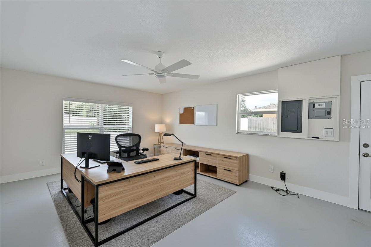 412 BAILEY RD, SARASOTA, FL, 34237