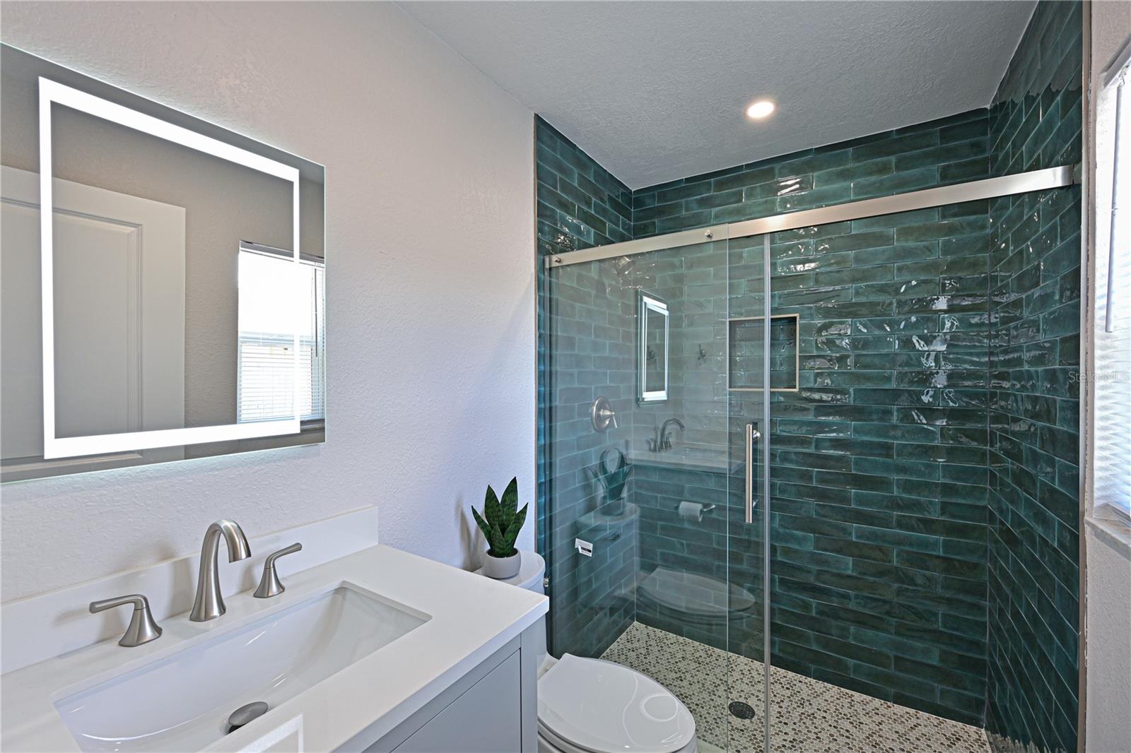 412 BAILEY RD, SARASOTA, FL, 34237