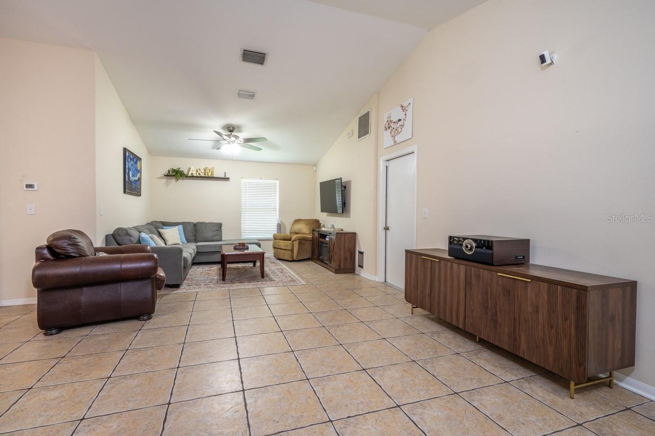 6641 SUMMER HAVEN DR, RIVERVIEW, FL, 33578