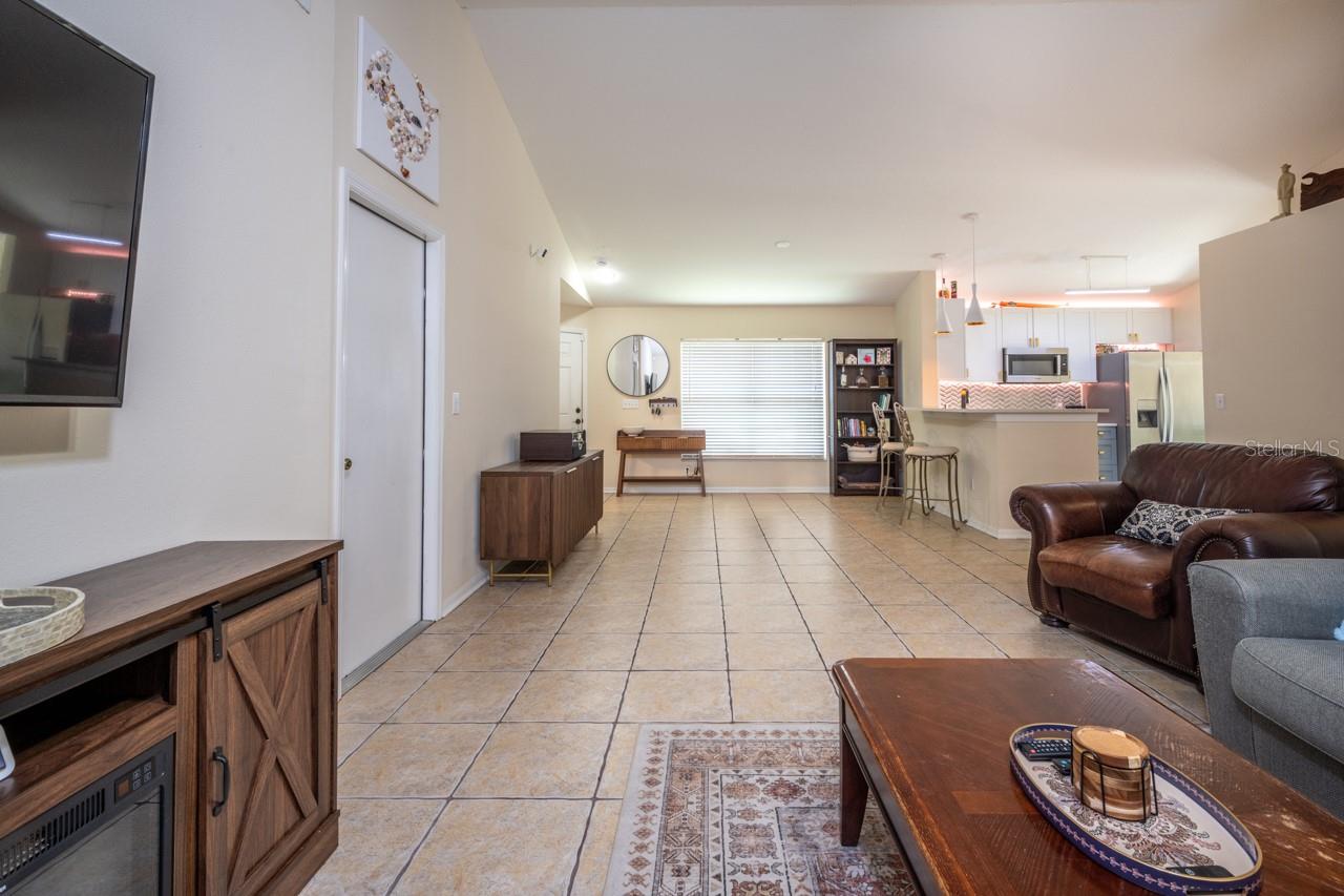 6641 SUMMER HAVEN DR, RIVERVIEW, FL, 33578