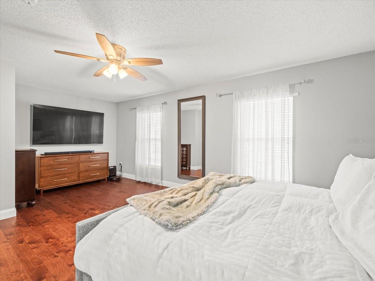 8511 EDGEWATER PLACE BLVD, TAMPA, FL, 33615