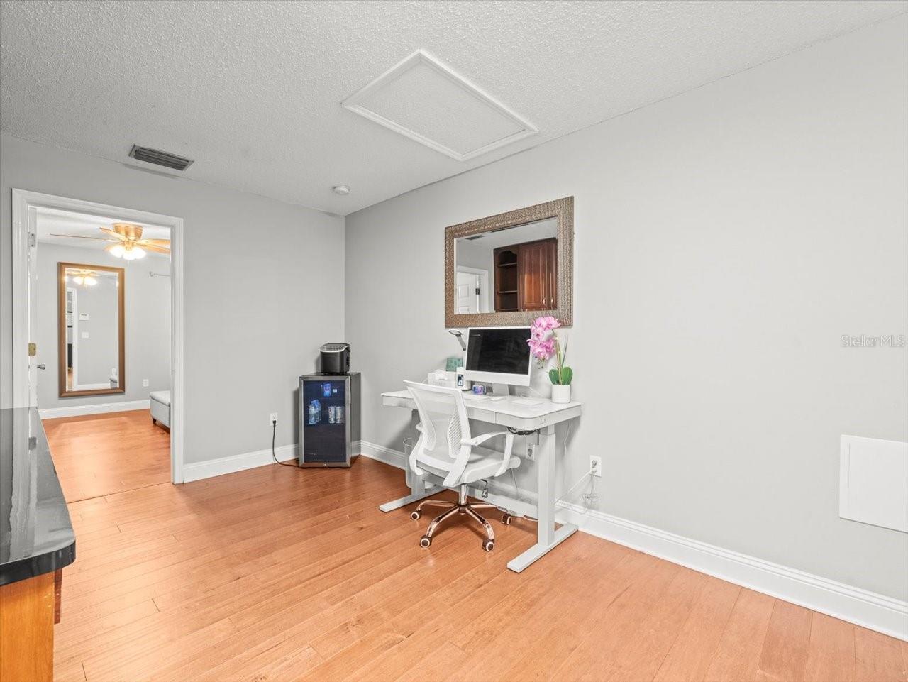 8511 EDGEWATER PLACE BLVD, TAMPA, FL, 33615