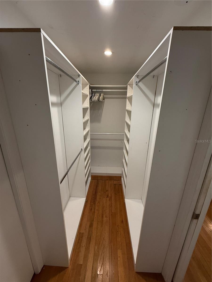 2315 SUNRISE DR SE, ST PETERSBURG, FL, 33705