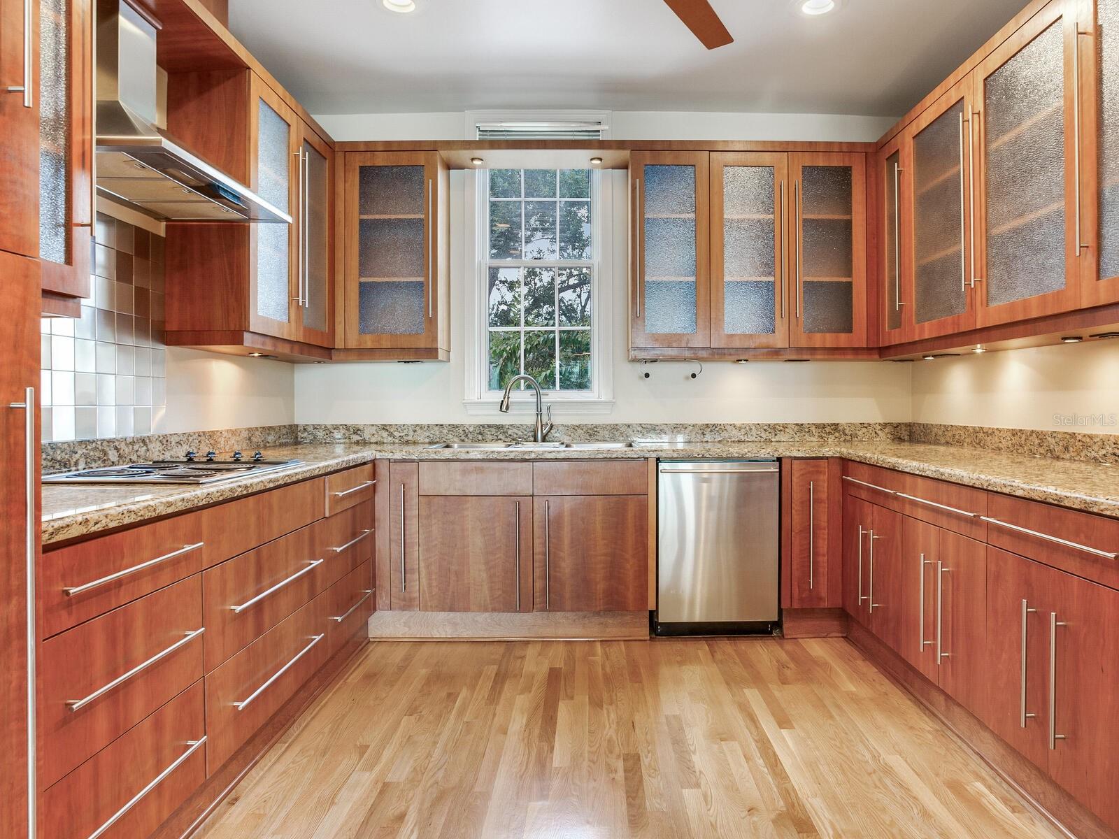 5010 BAYSHORE BLVD #7, TAMPA, FL, 33611