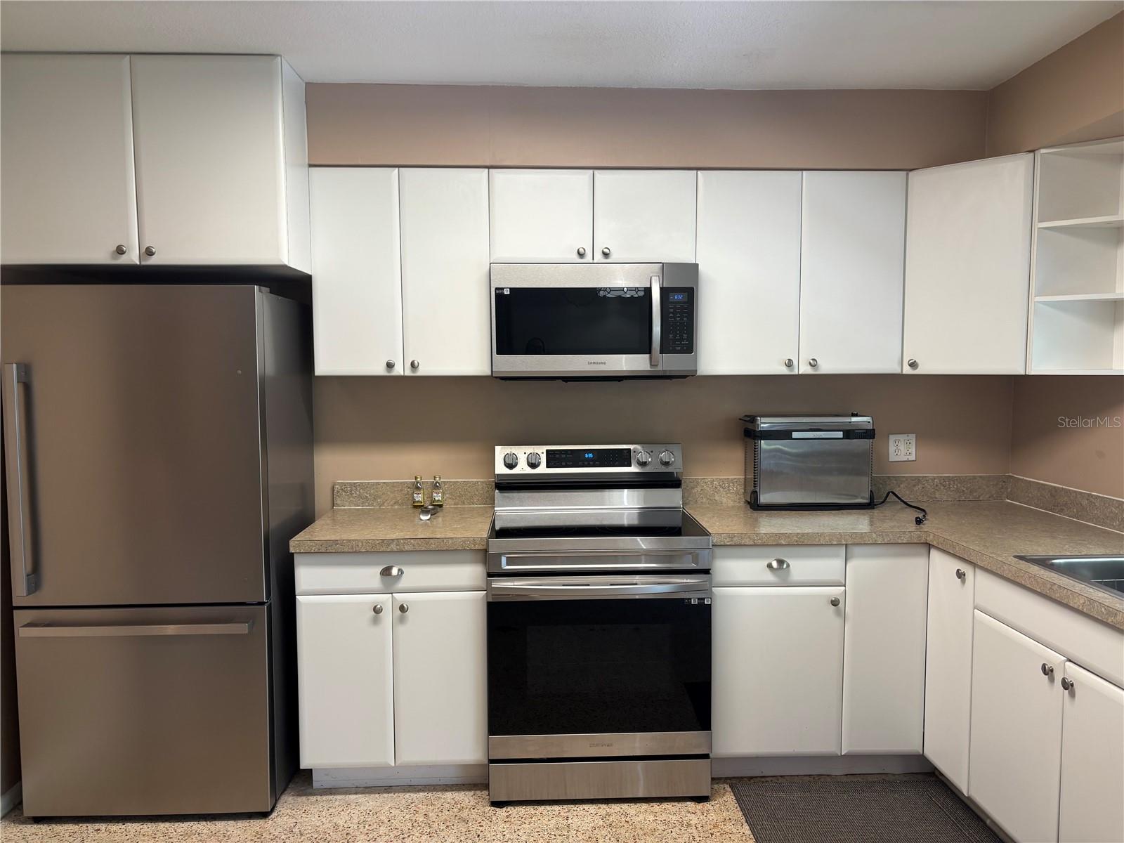 A4662326 Property Photo