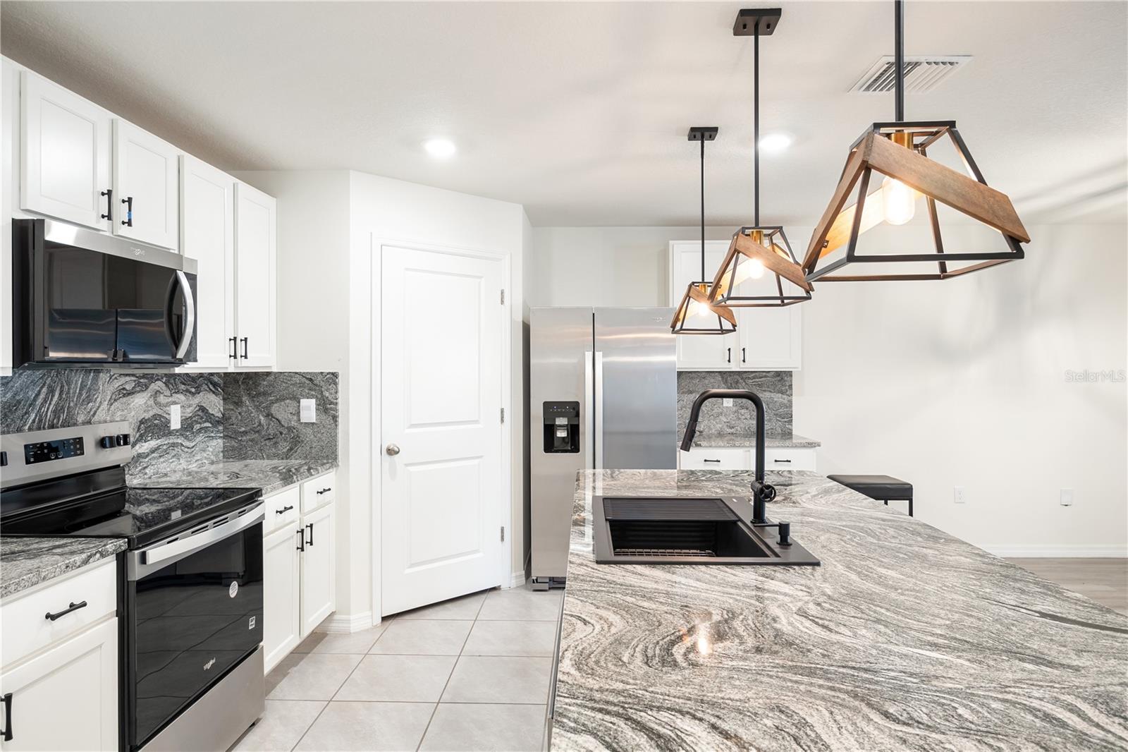 24596 NW 23RD LN, NEWBERRY, FL, 32669