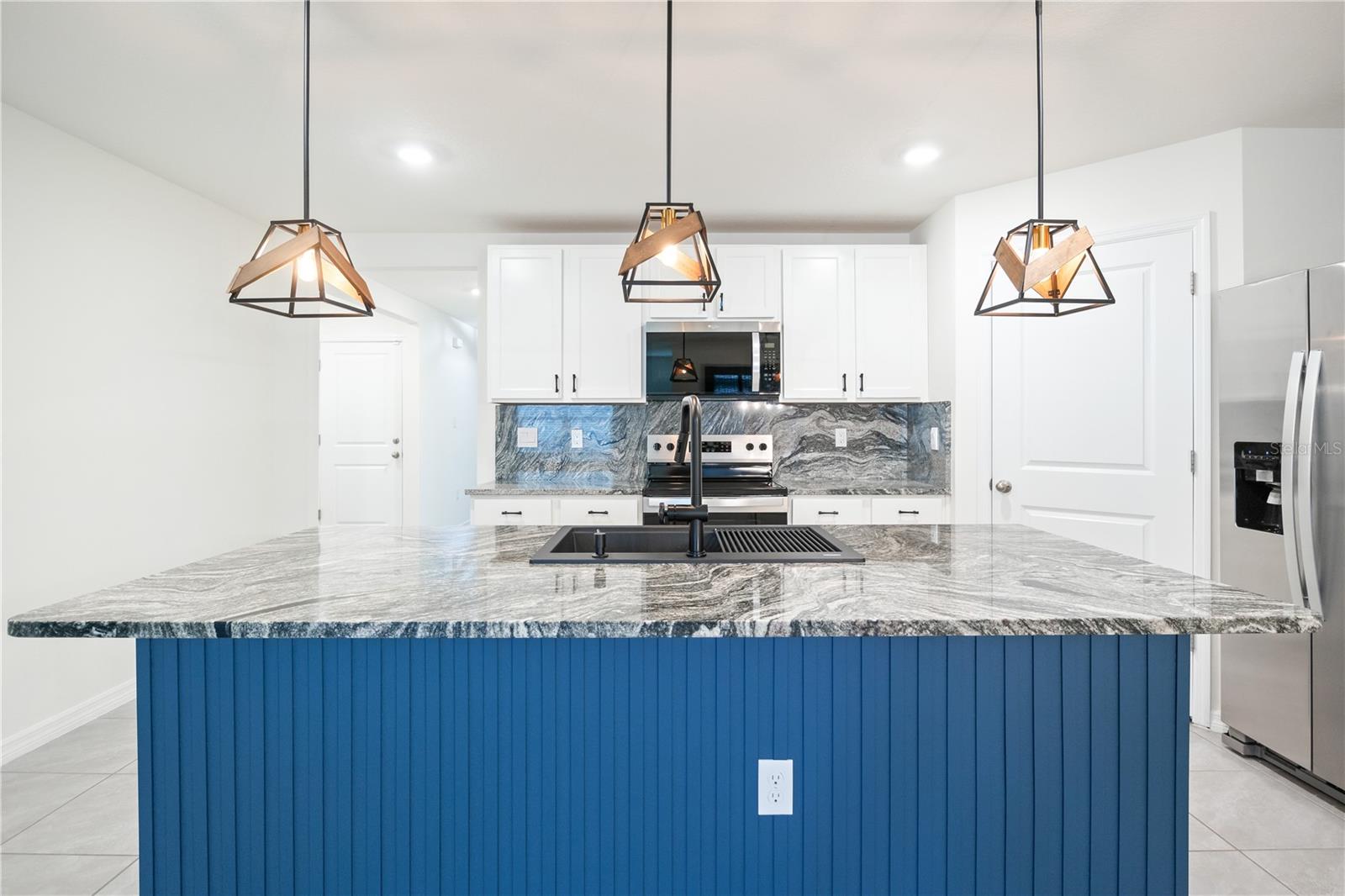 24596 NW 23RD LN, NEWBERRY, FL, 32669