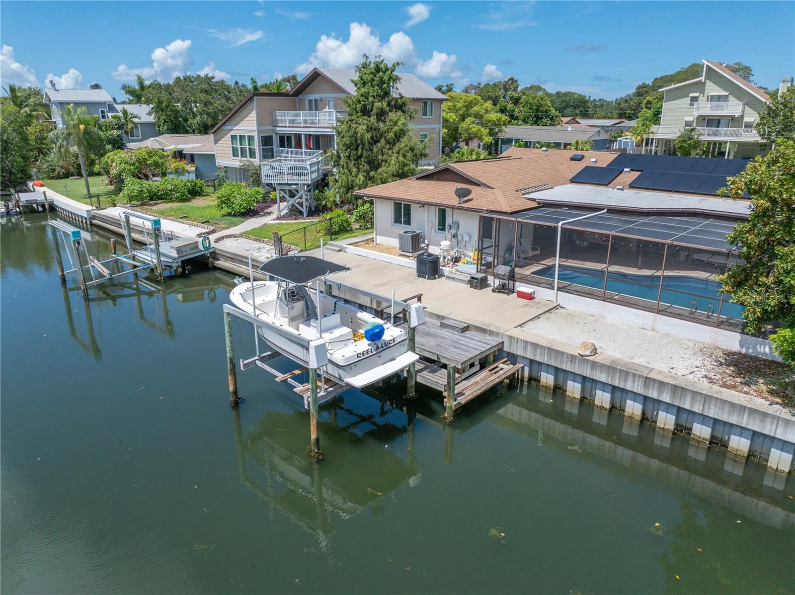 4098 BEACH DR SE, ST PETERSBURG, FL, 33705