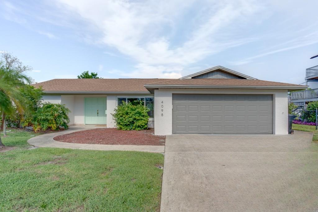 4098 BEACH DR SE, ST PETERSBURG, FL, 33705