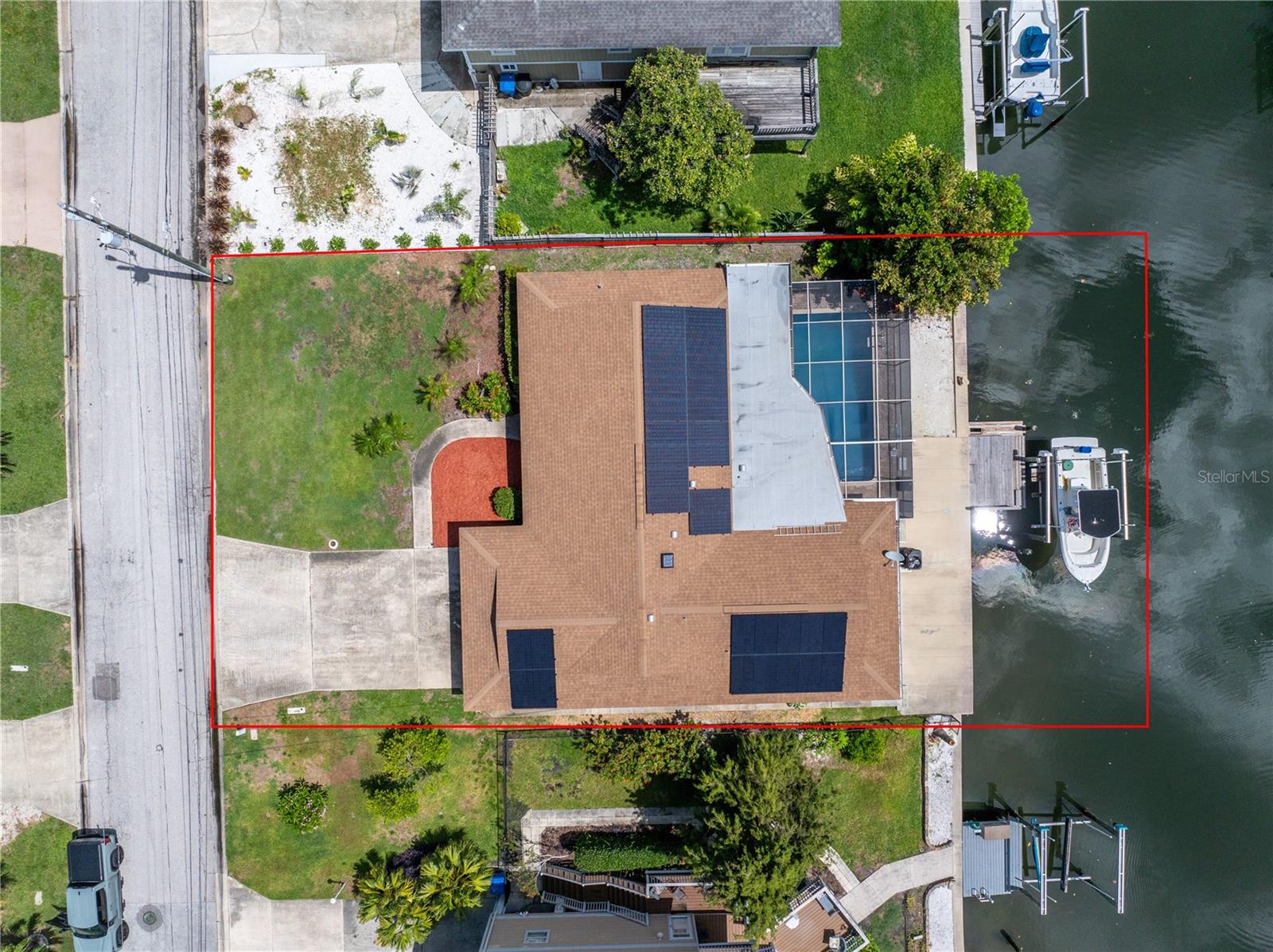 4098 BEACH DR SE, ST PETERSBURG, FL, 33705