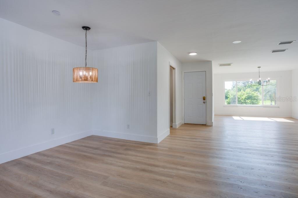 4098 BEACH DR SE, ST PETERSBURG, FL, 33705