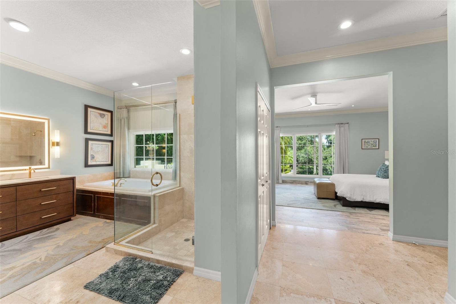 O6336655 Property Photo