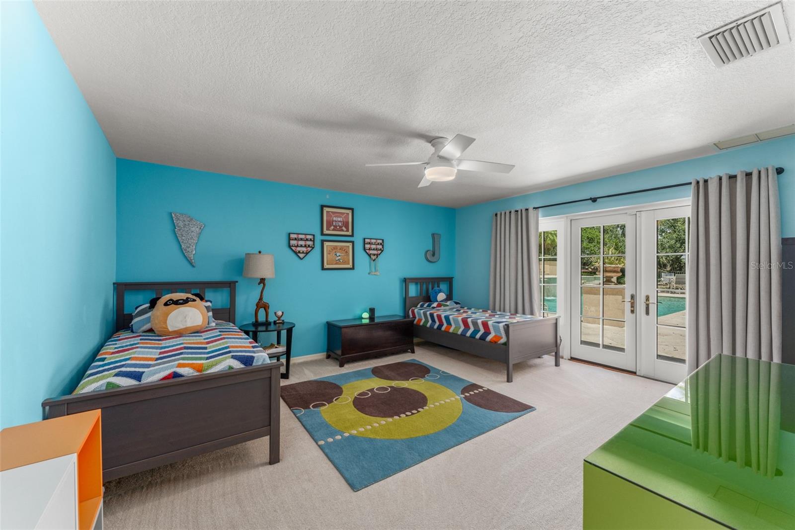 O6336655 Property Photo