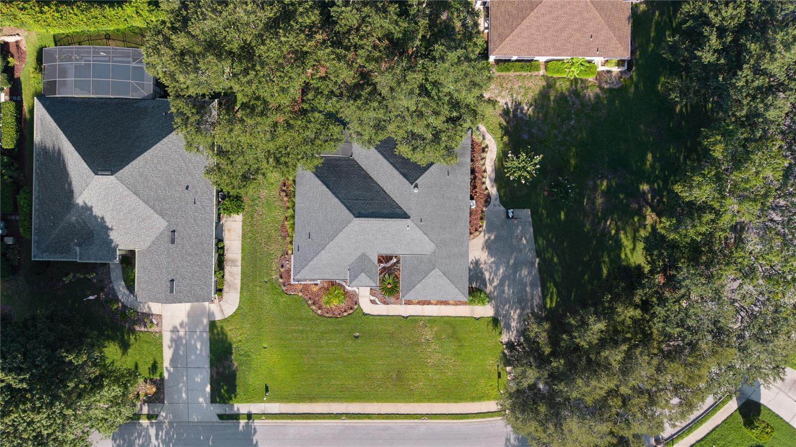 5252 GROVE MNR, LADY LAKE, FL, 32159