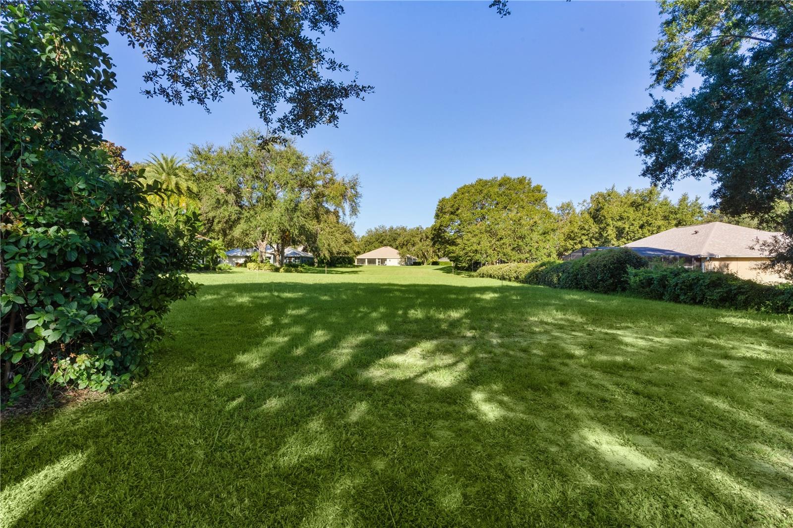 5252 GROVE MNR, LADY LAKE, FL, 32159