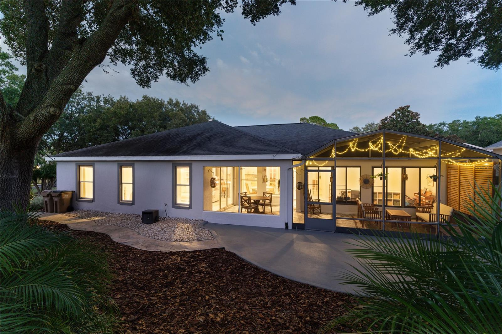 5252 GROVE MNR, LADY LAKE, FL, 32159