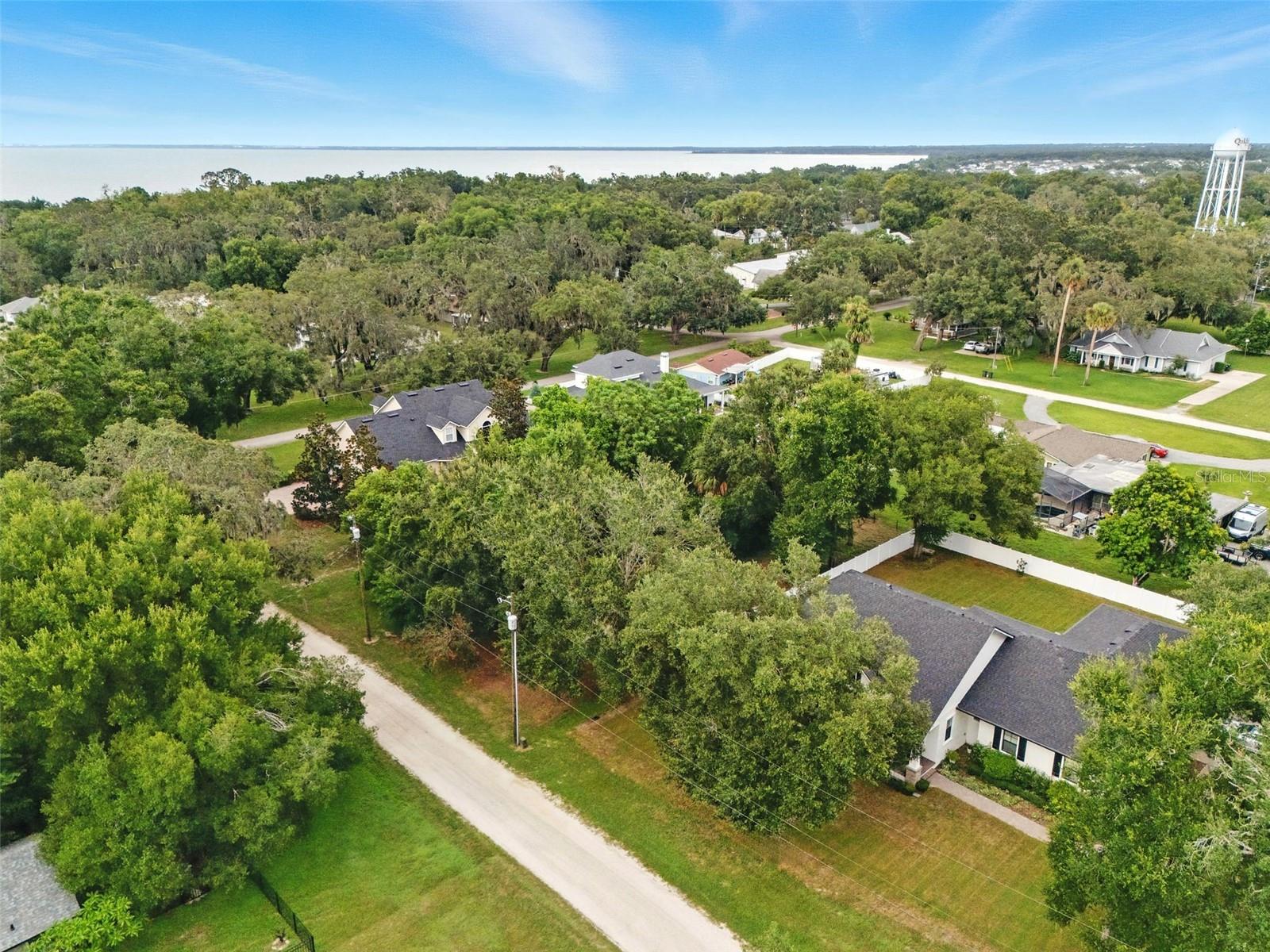 N DANIELS ST, OAKLAND, FL, 34760