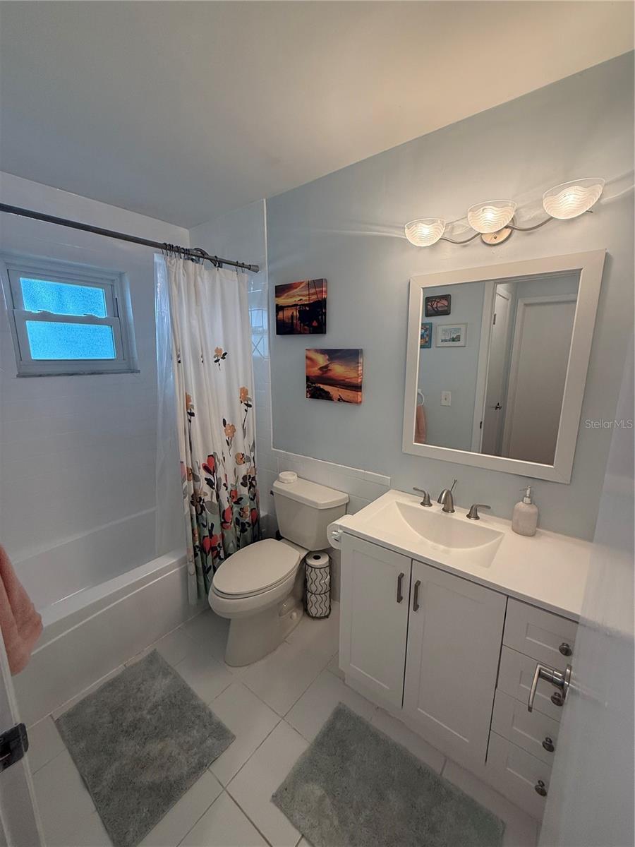 8205 BURGUNDY DR N #8205, PINELLAS PARK, FL, 33781