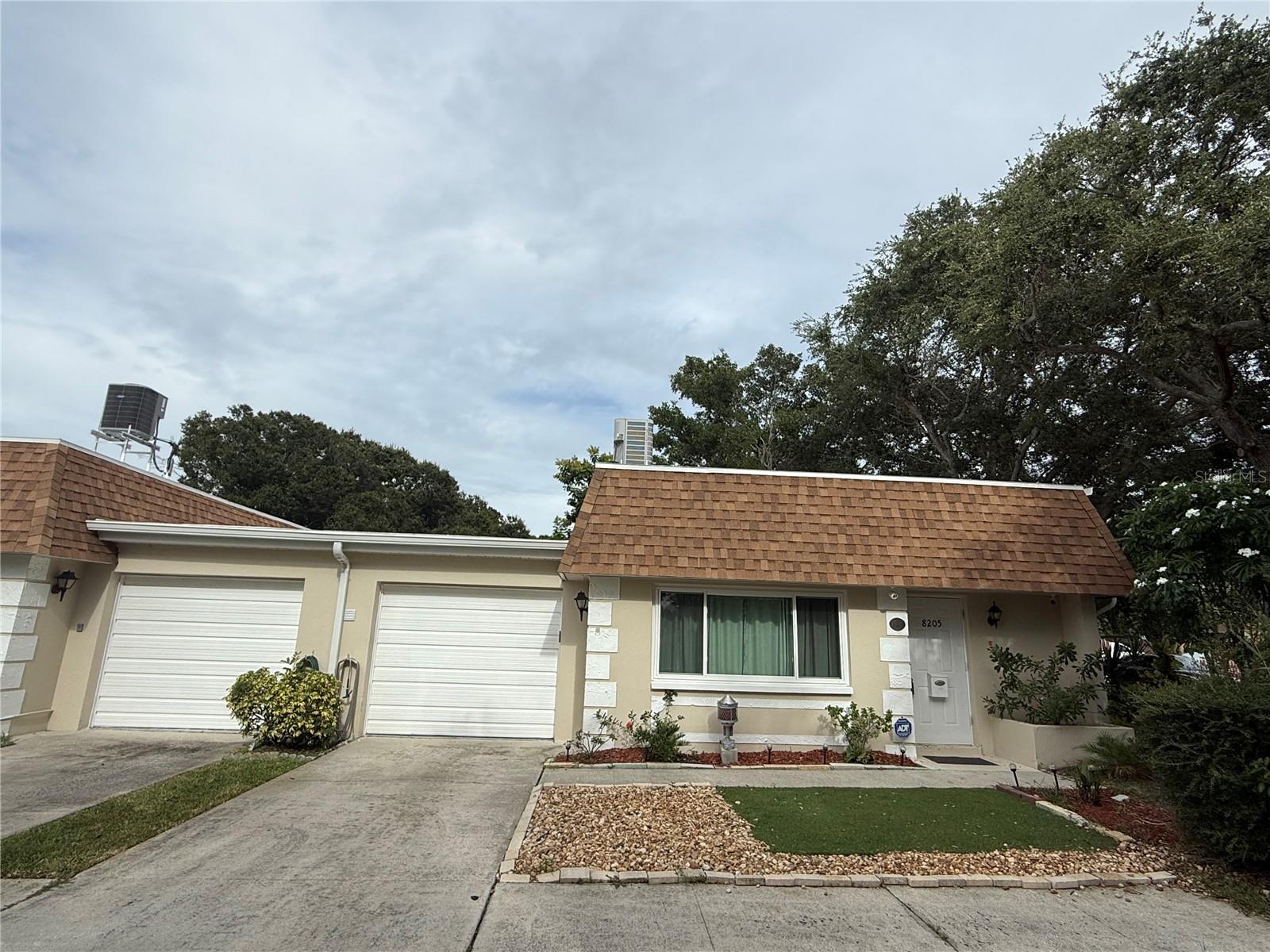8205 BURGUNDY DR N #8205, PINELLAS PARK, FL, 33781