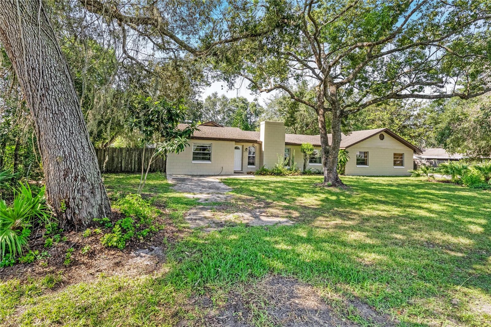 2428 W ORANGE RD, DELAND, FL, 32724