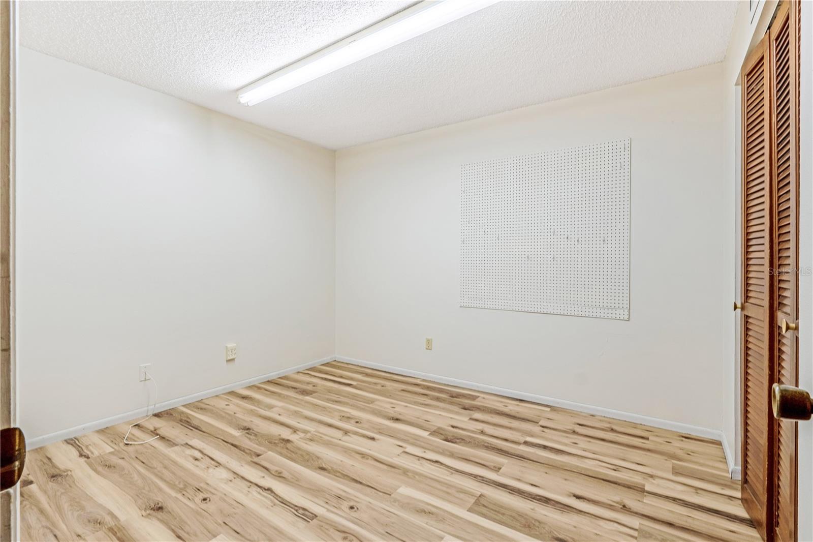 2428 W ORANGE RD, DELAND, FL, 32724