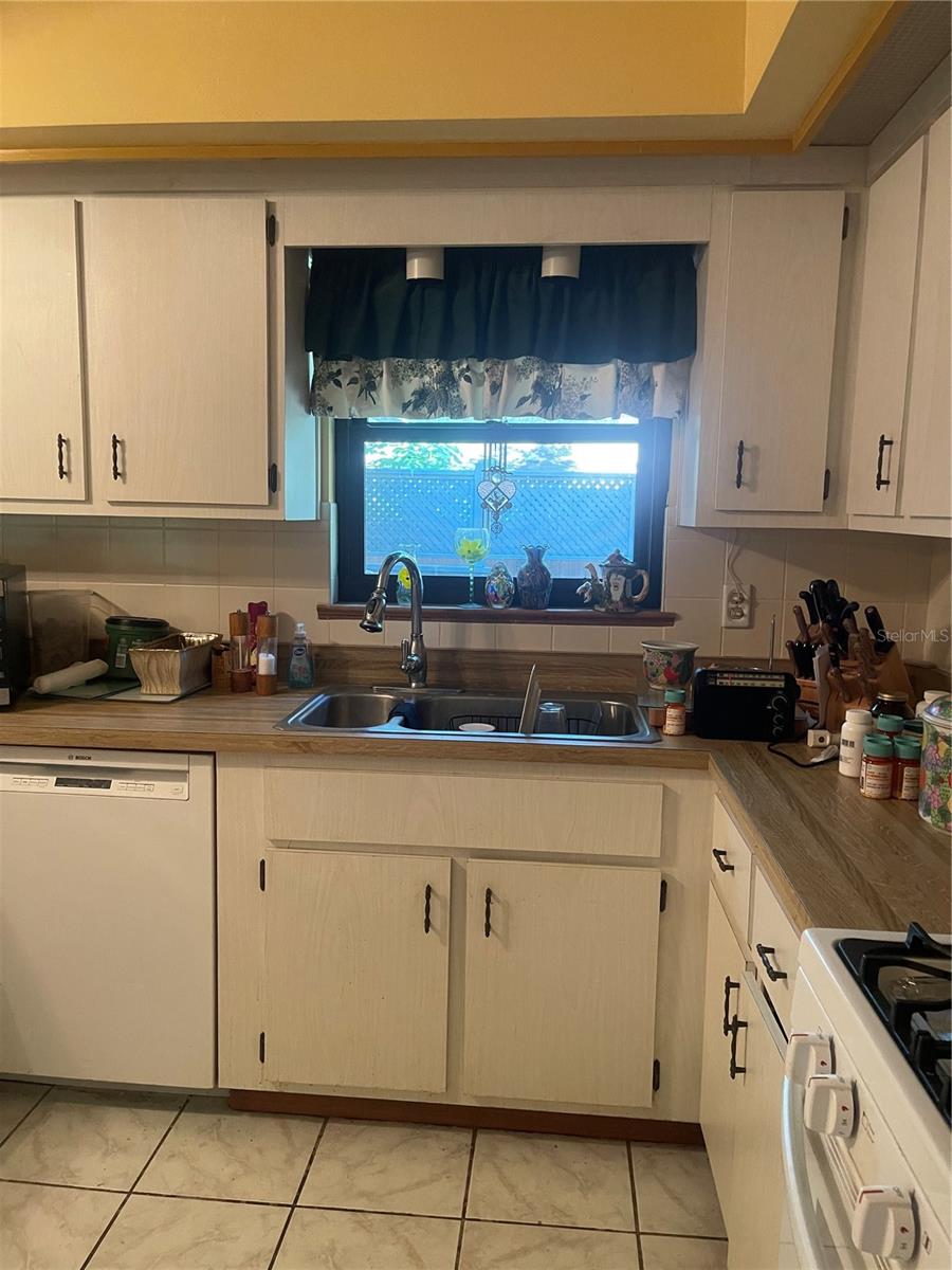 3770 NE 19TH AVE, OCALA, FL, 34479