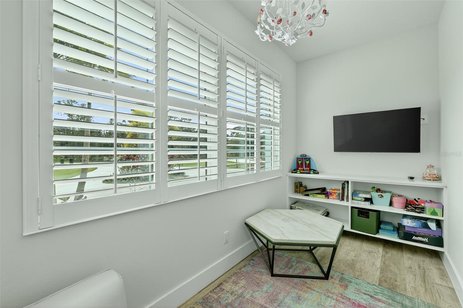 O6336679 Property Photo