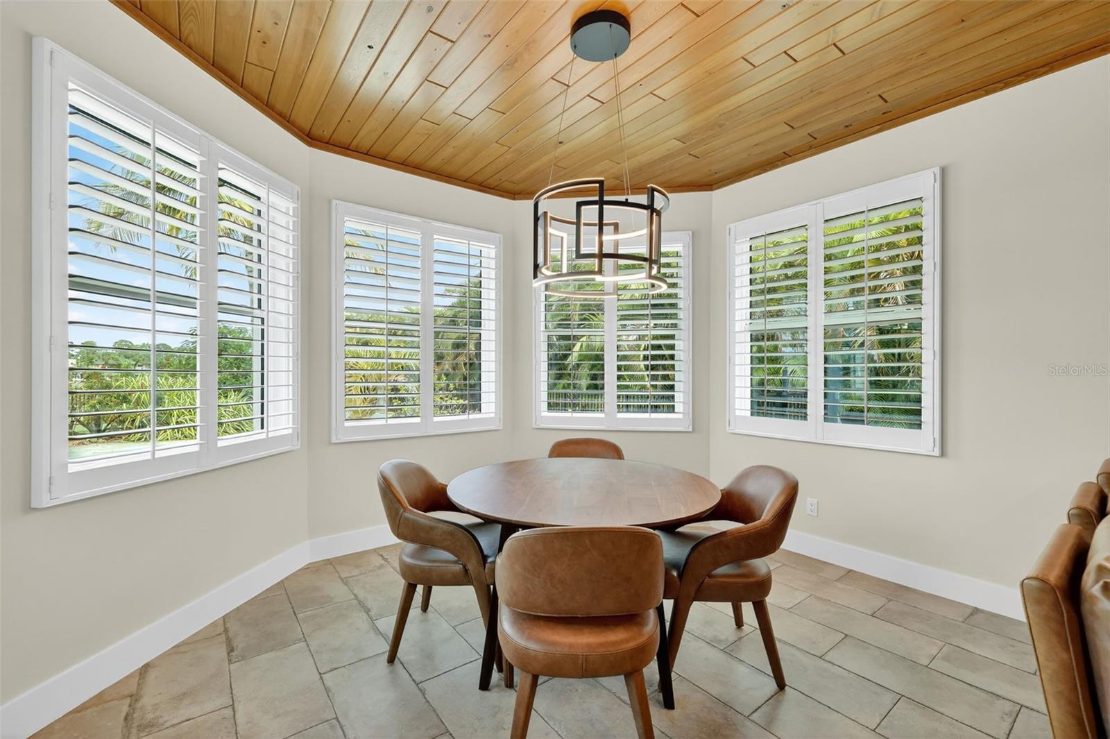 O6336679 Property Photo