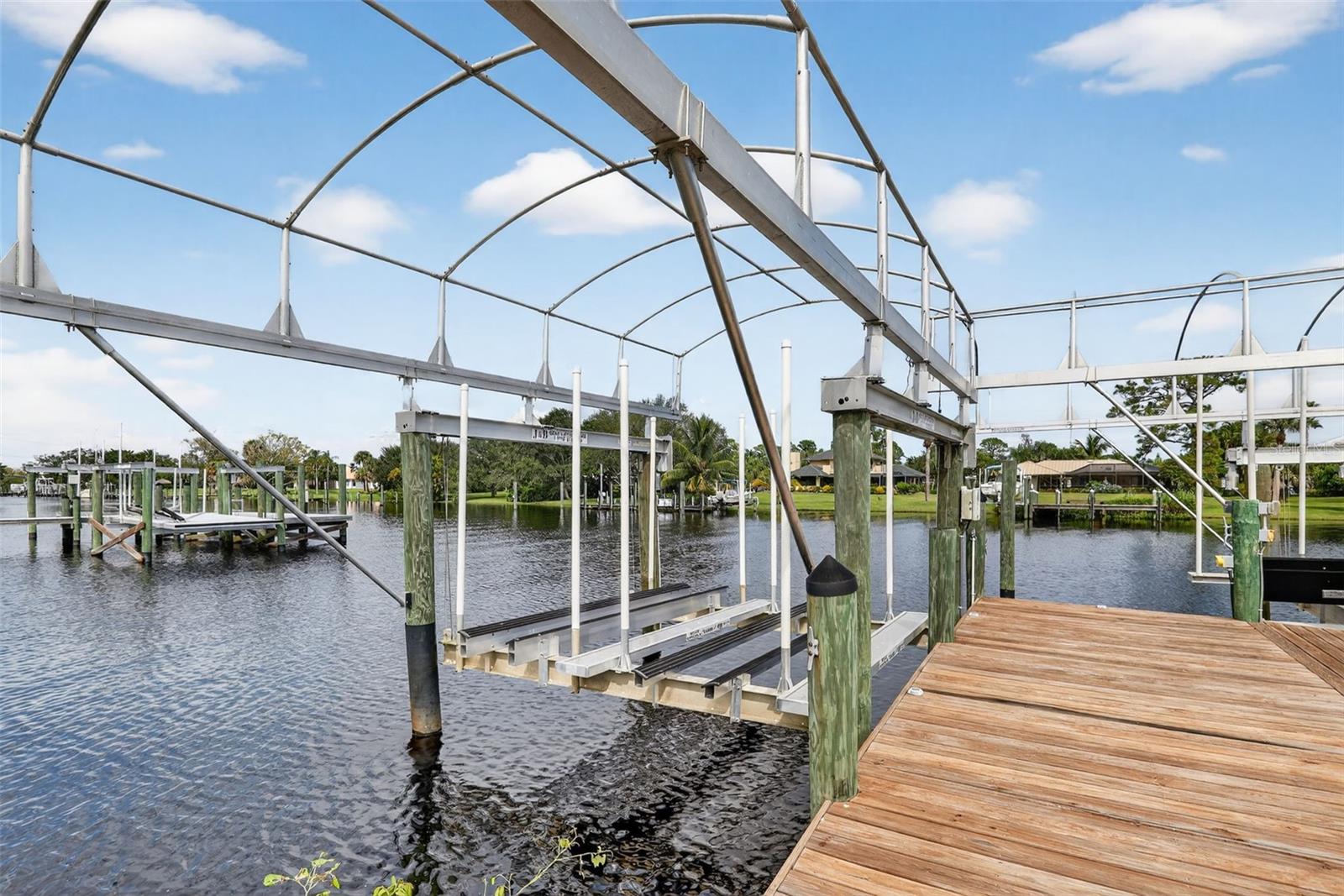 O6336679 Property Photo