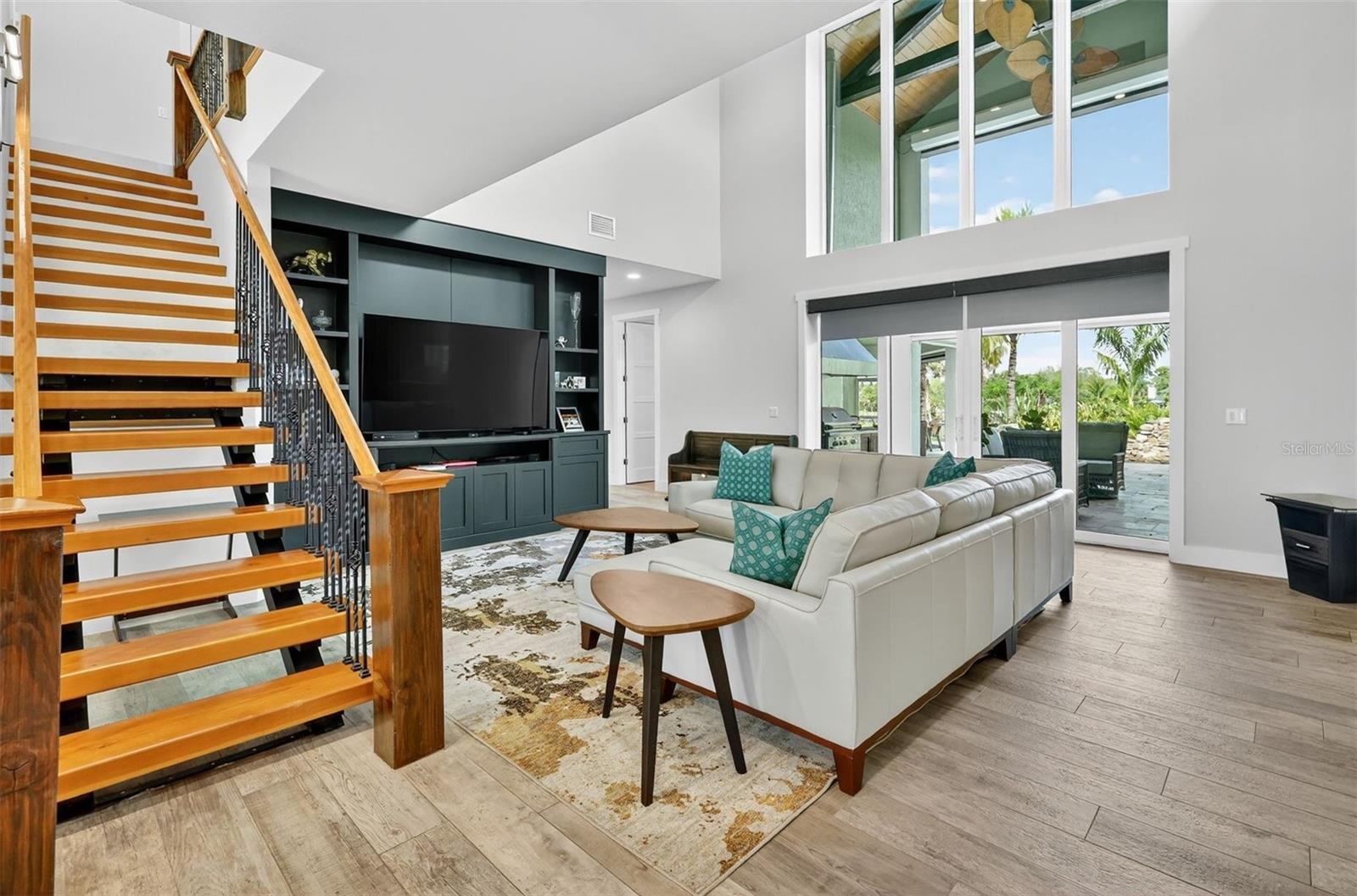 O6336679 Property Photo