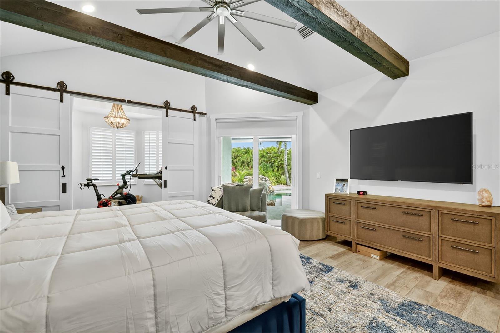 O6336679 Property Photo